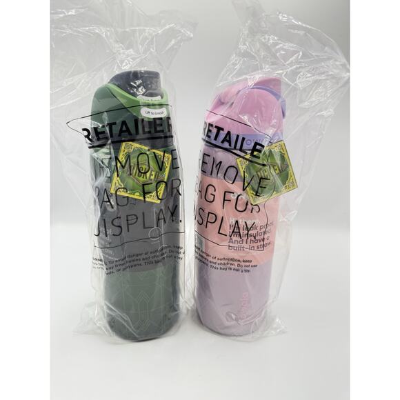 Owala X Wicked - 32oz Freesip IN HAND NEW Glinda Elphaba LIMITED EDITION!! - Picture 2 of 2